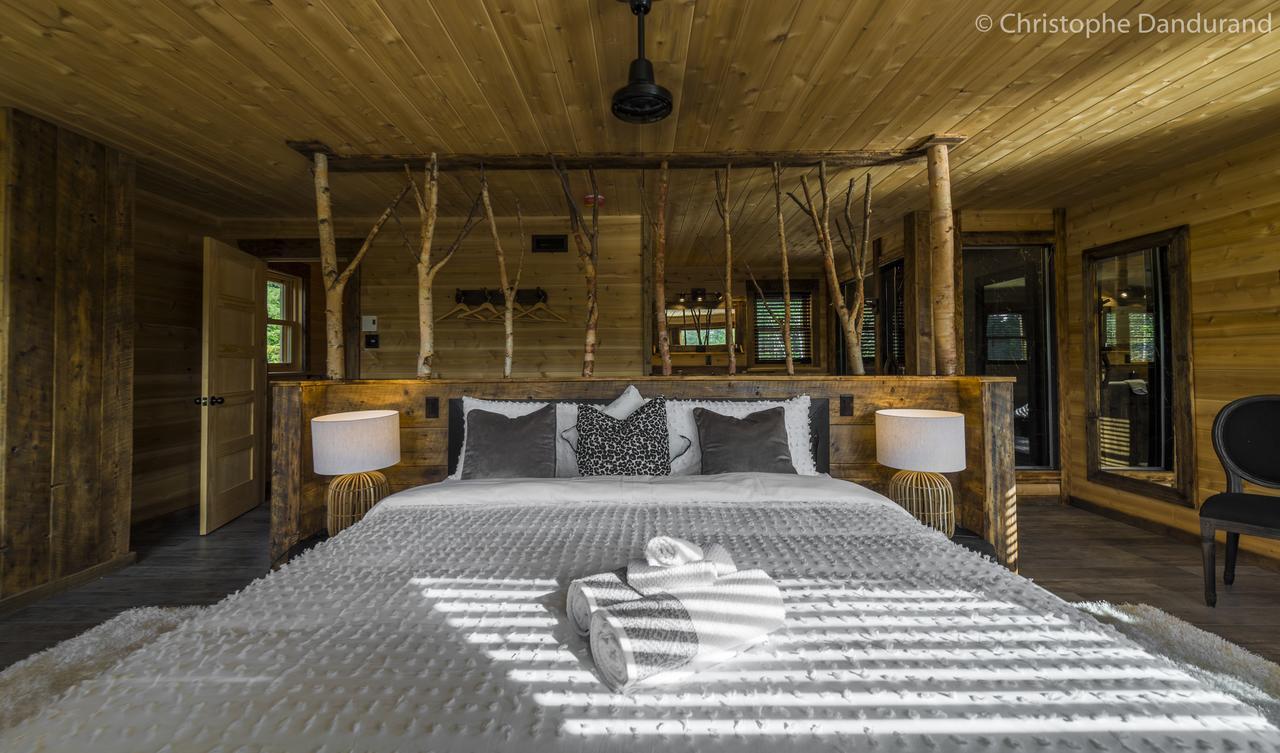 Chalet Tao Par Les Chalets Spa Canada لا مالباي المظهر الخارجي الصورة